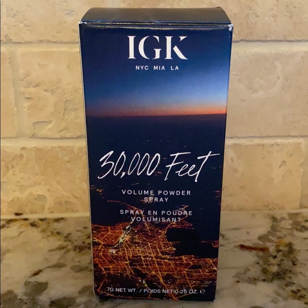 🆕 NWT!! IGK 30,000 Feet Volume Powder Spray